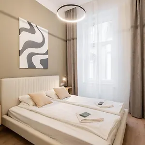 N36- Boutique Apartments, Location, By Bqa , Budapest Hungría